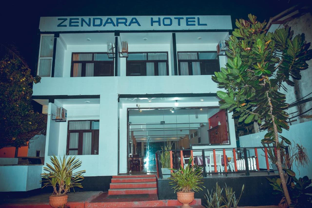 Zendara Hotel Negombo Exteriör bild
