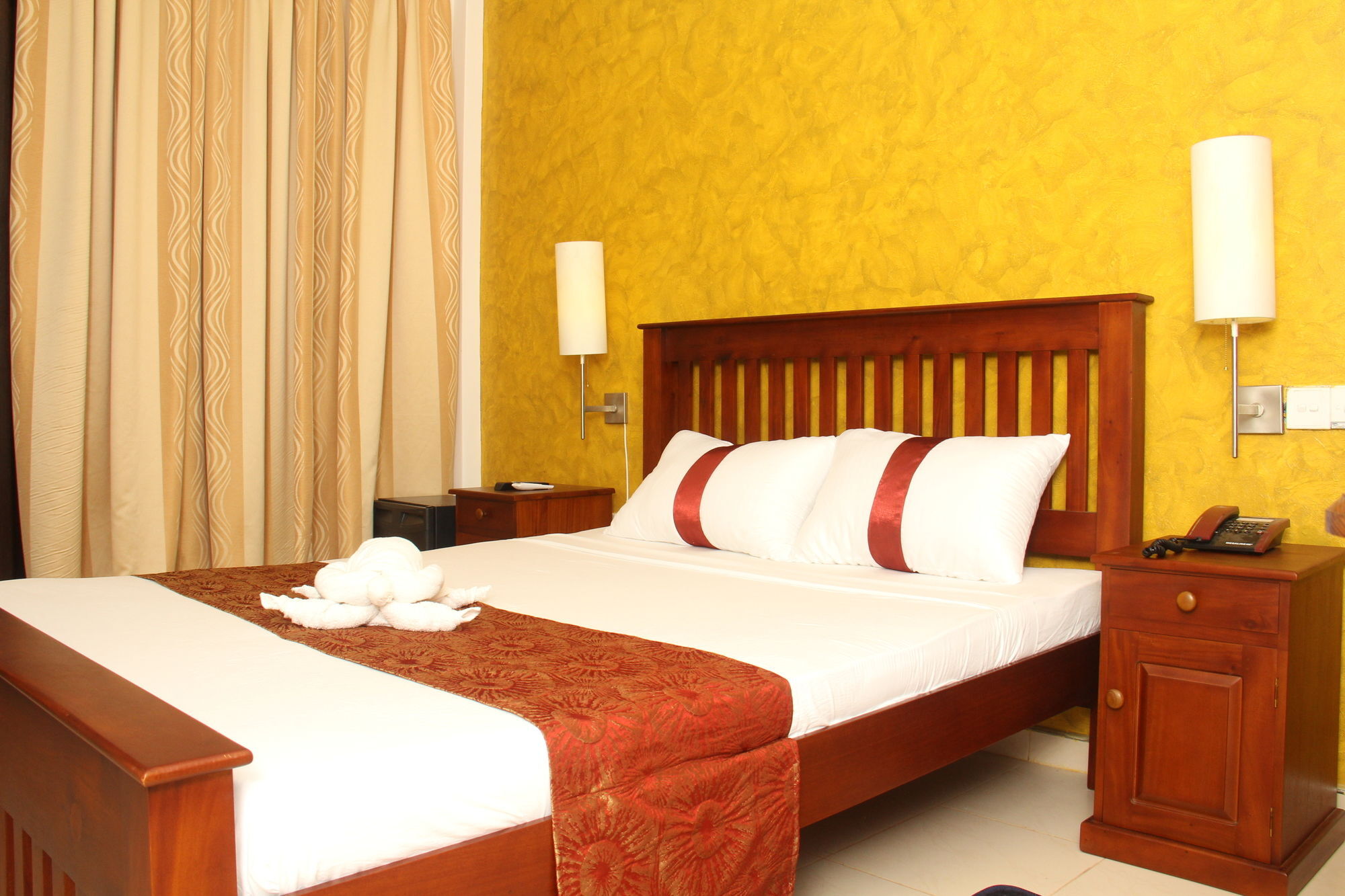 Zendara Hotel Negombo Exteriör bild