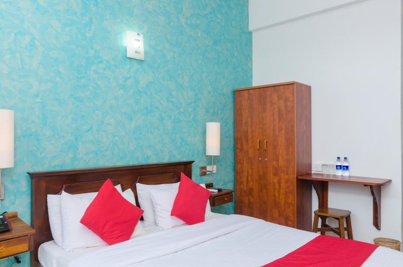 Zendara Hotel Negombo Exteriör bild